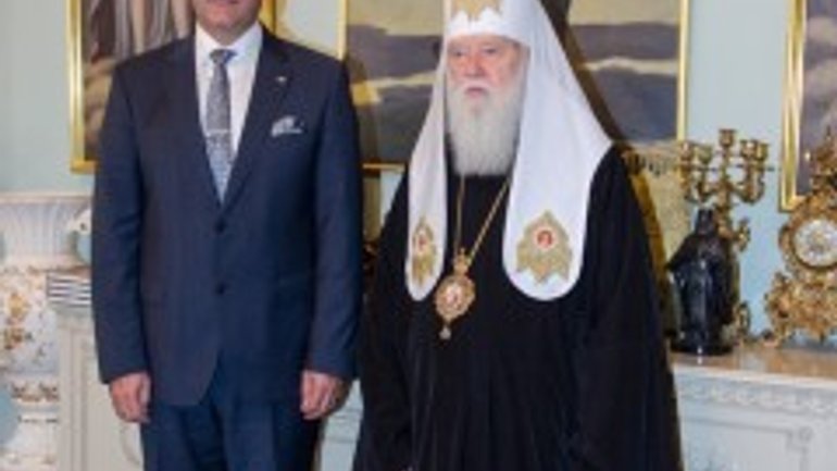 Патриарх Филарет с Послом Республики Ирак в Украине обсудили перспективы двусторонних отношений между государствами - фото 1