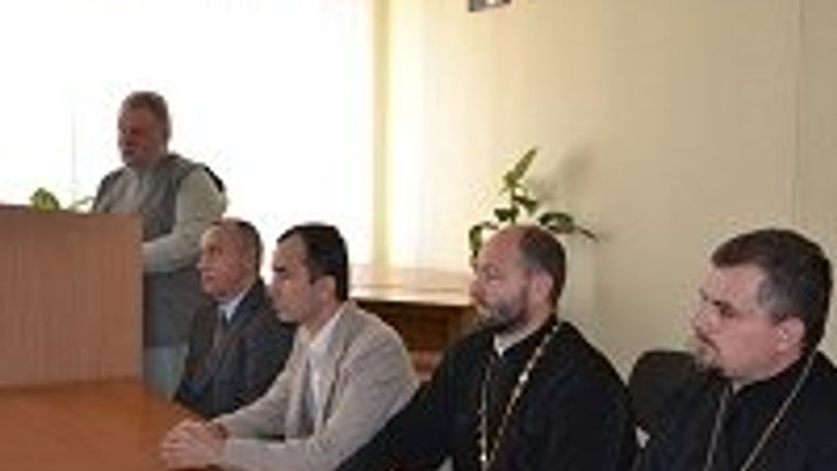 В Ужгородській богословській академії разом зі студентами УПЦ (МП) навчатимуться студенти УПЦ КП - фото 1
