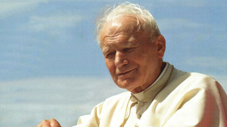 The Catholic Church remembers John Paul II as a saint for the first time today - фото 1