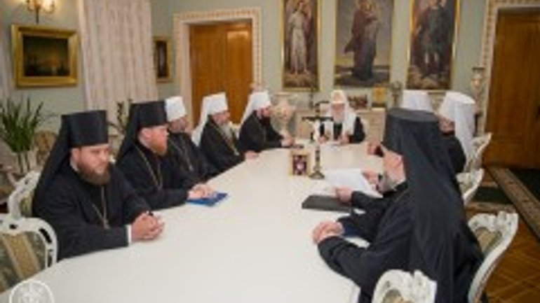 Епископы УПЦ КП призвали украинцев разоблачать коррупционеров - фото 1