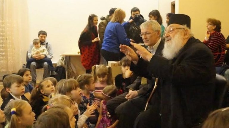 Cardinal Husar visited IDPs in Kyiv - фото 1