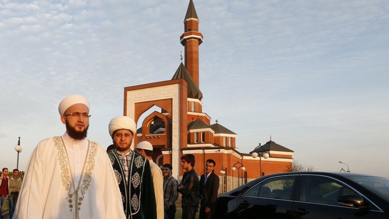 У Москві осквернили Меморіальну мечеть на Поклонній горі - фото 1