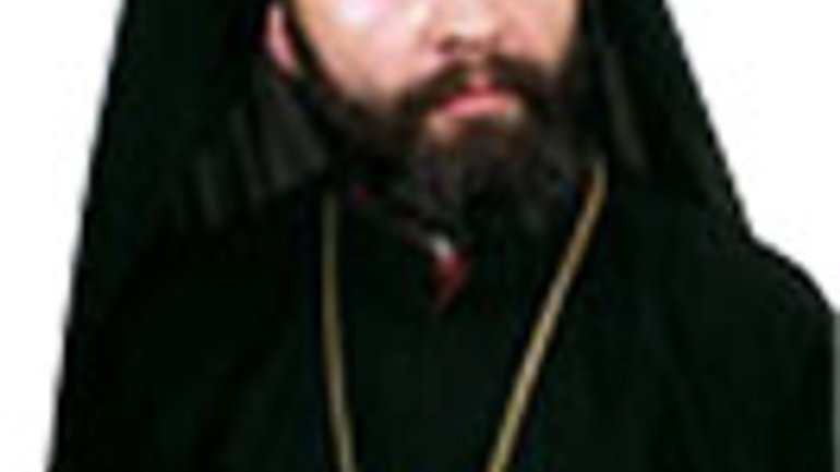 На кордоні з Кримом прикордонники вимагали хабар від архиєпископа УПЦ КП - фото 1