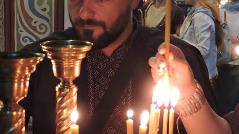 В Михайлівському монастирі відбулась молитва за загиблими від епідемії ВІЛ/СНІД - фото 1