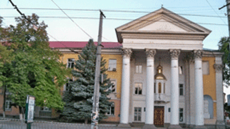 У Криму через аукціон захоплюють приміщення церкви Київського Патріархату - фото 1