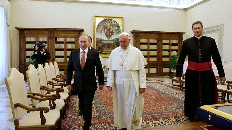 Папа  Франциск призвал Путина выполнять Минские договоренности - фото 1