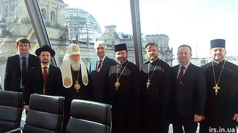 Делегация Всеукраинского Совета Церквей в Берлине говорила о российской агрессии - фото 1
