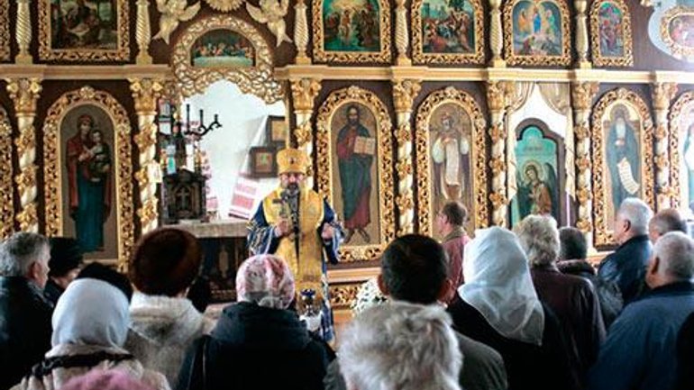 Вірні УПЦ КП в Криму на Покрову молилися за військо та Україну - фото 1