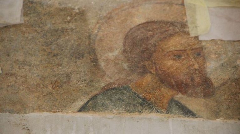 Во Львове нашли уникальные фрески капеллана УПА - фото 1