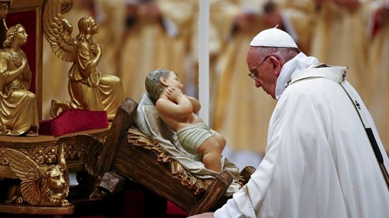 Папа: Це Дитя вчить нас, що є насправді суттєвим у нашому житті - фото 1