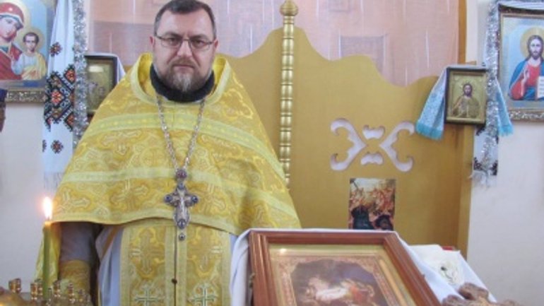 «Мені там місця немає»: до Чернівців переїхав зі Сходу священик із родиною - фото 1