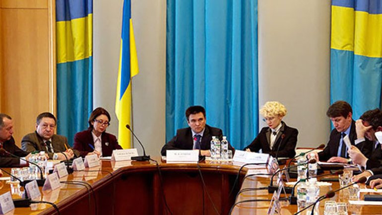Громадська рада МЗС і духовенство засудили російську пропаганду проти України - фото 1