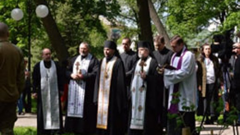 Православні та католики Харкова вшанували жертв Другої світової війни - фото 1