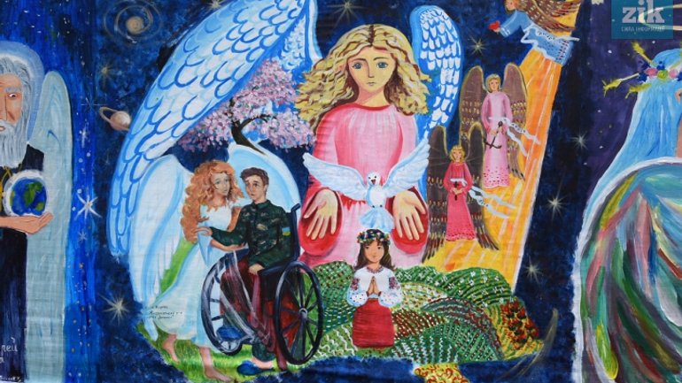 Ангели у Львові: маленькі митці зі Сходу завершують монументальний розпис - фото 1