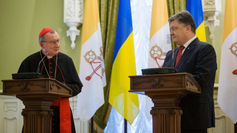 Ценим усилия Папы Франциска в установлении мира в Украине - встреча Президента и Госсекретаря Святого Престола - фото 1