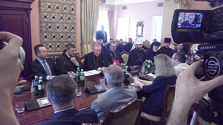 Кардинал Паролін: в Україні побачив християнську культуру, діалог і братню солідарність - фото 1