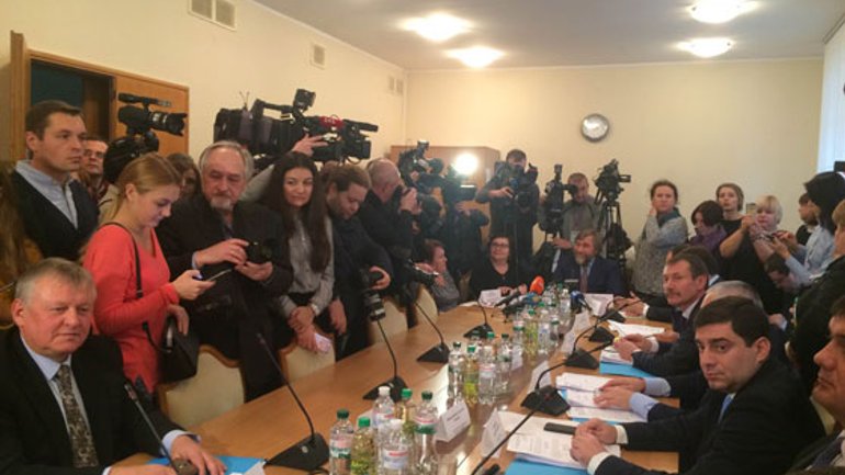 Комитет по вопросам регламента не поддержал представление Генпрокуратуры против Новинского - фото 1