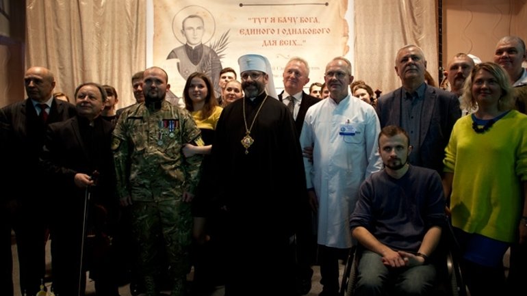 UGCC Patriarch conferred Honorable Distinctions of the Holy Martyr Omelian Kovch in Dnipro’s famous hospital - фото 1