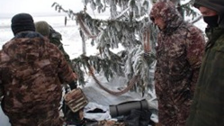 Капелани УПЦ (МП) вітають з Різдвом військових по обидві сторони конфлікту - фото 1