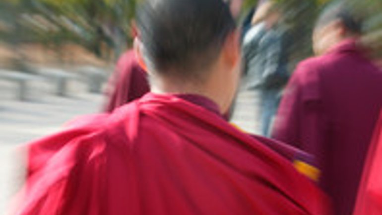 Буддистський монах усиновив 21 дитину від жінок, яких він відмовив від аборту - фото 1