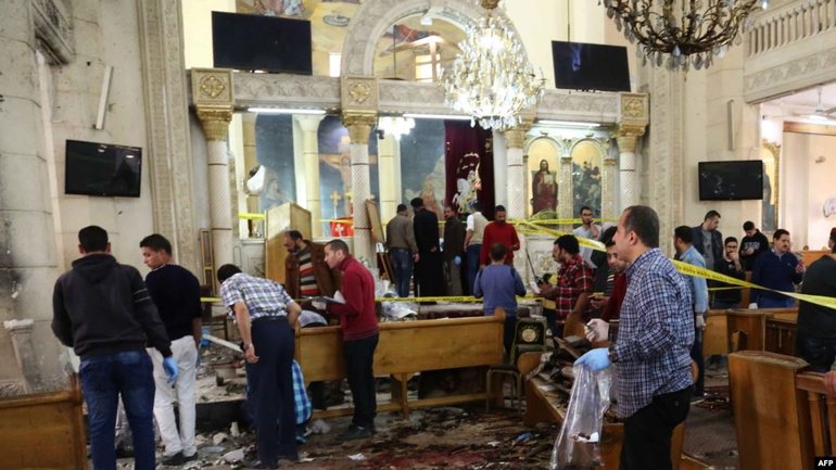 Ukraine’s Foreign Ministry condemns the attacks on the church in Egypt - фото 1