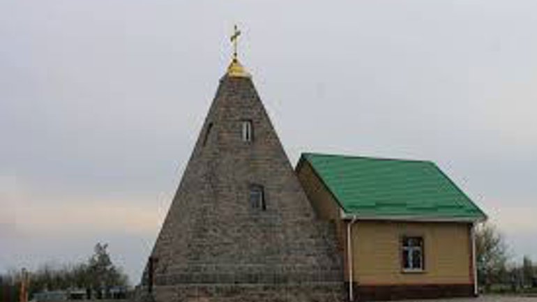 В Україні є власні піраміди: у найбільшій із них облаштовано храм - фото 1