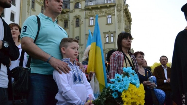 В Одессе состоялся межконфессиональный молебен по патриотам Украины, в УПЦ (МП) молились отдельно: и за патриотов, и за сепаратистов - фото 1