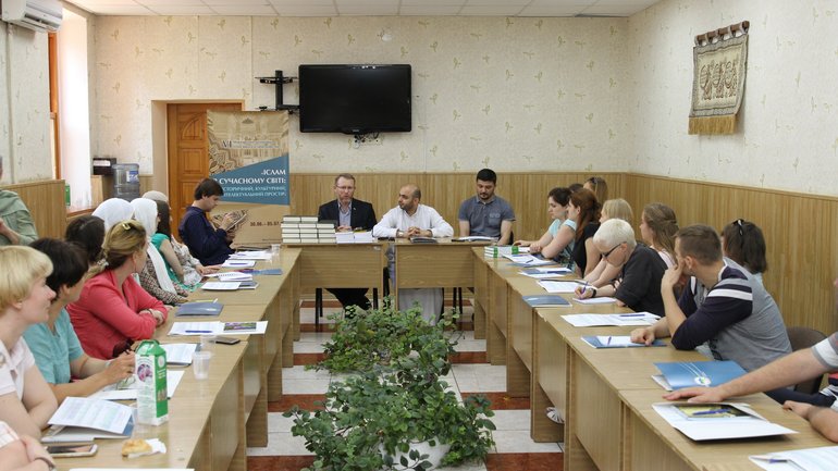 В Одессе проходит VІ Международная школа исламоведения - фото 1