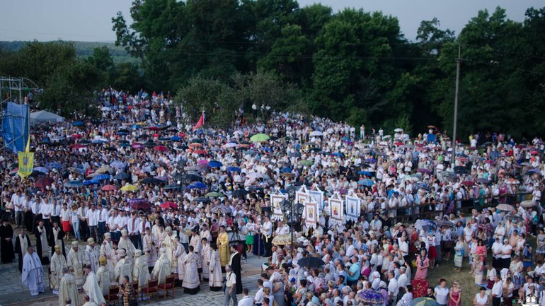 Всеукраїнська проща у Крилосі зібрала понад 50 тисяч вірних УГКЦ - фото 1