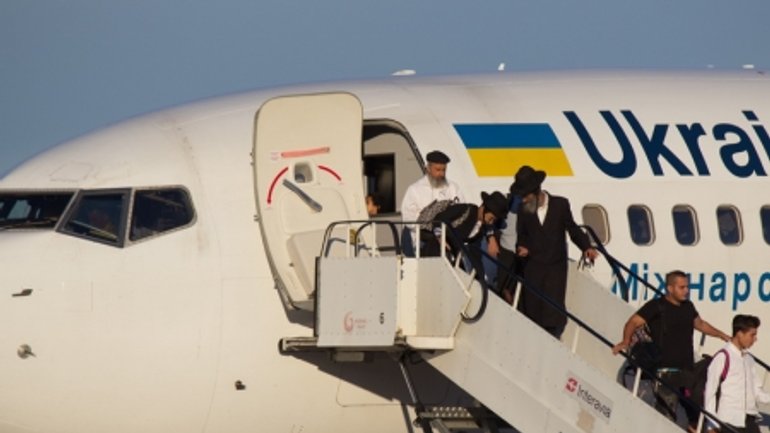 Аеропорт «Вінниця» прийняв перші чартери з хасидами - фото 1