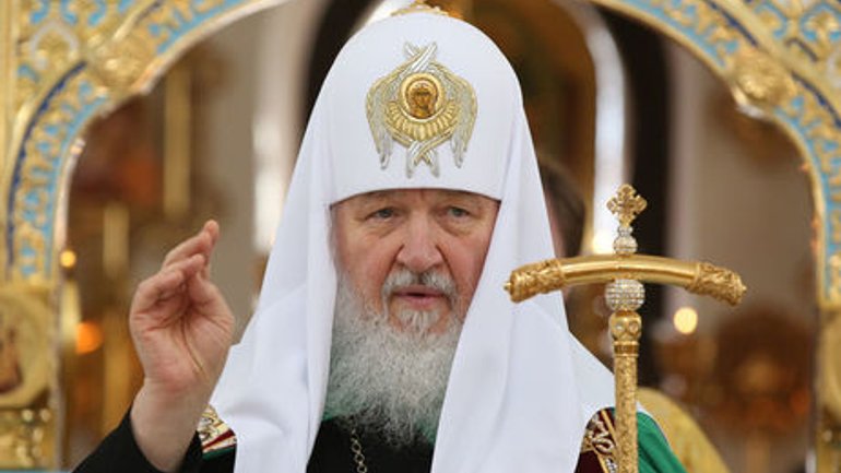 Православні активісти передали Патріарху Кирилу 100 тис. звернень проти "Матильди" - фото 1