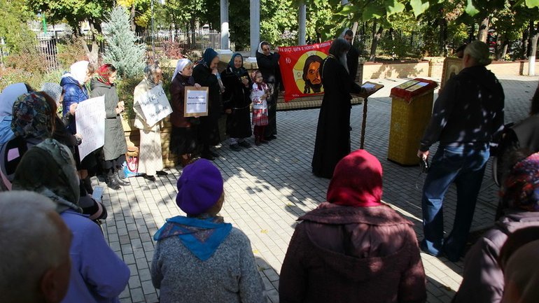 Луганские священники УПЦ (МП) присоединились к акции «Россия с Богом» - фото 1