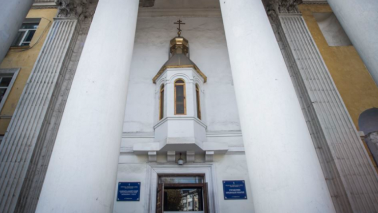 Seized premises of the UOC-KP to be passed to Crimean Ministry of Property - фото 1