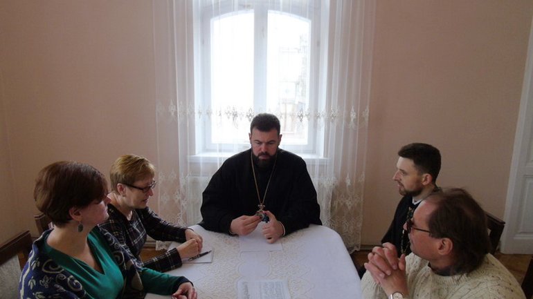 Епископ УПЦ КП рассказал журналистам об общинах, которые покидают Московский Патриархат - фото 1