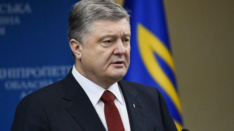 Poroshenko extends condolences to Egyptian President in connection with the terrorist attack in a mosque - фото 1