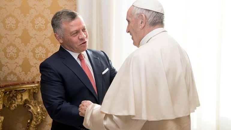 Папа Франциск прийняв у Ватикані Короля Йорданії - фото 1