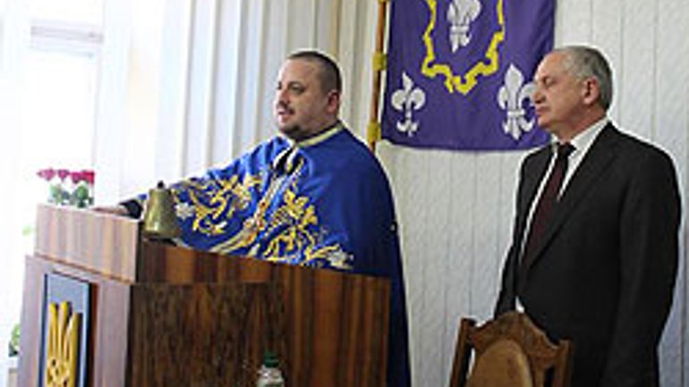 Священик-депутат УПЦ КП лобіює узаконення церкви-самобуду УПЦ (МП) у Бродах - фото 1