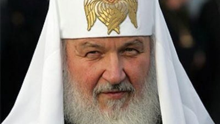 Патриарх Кирилл нафантазировал болгарским СМИ об избитых в кровь священников УПЦ (МП) - фото 1