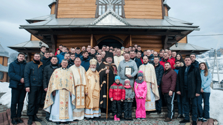 Священики та семінаристи УГКЦ позмагались за першість з гігант-слалому - фото 1