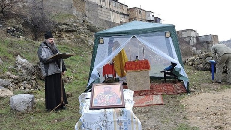 First Liturgy in 500 years celebrated near Crimean cave church - фото 1