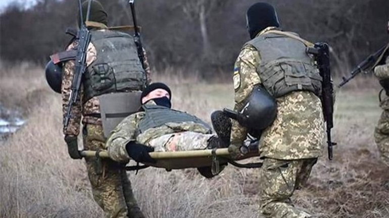 На Пасху были ранены пять украинских военных - фото 1