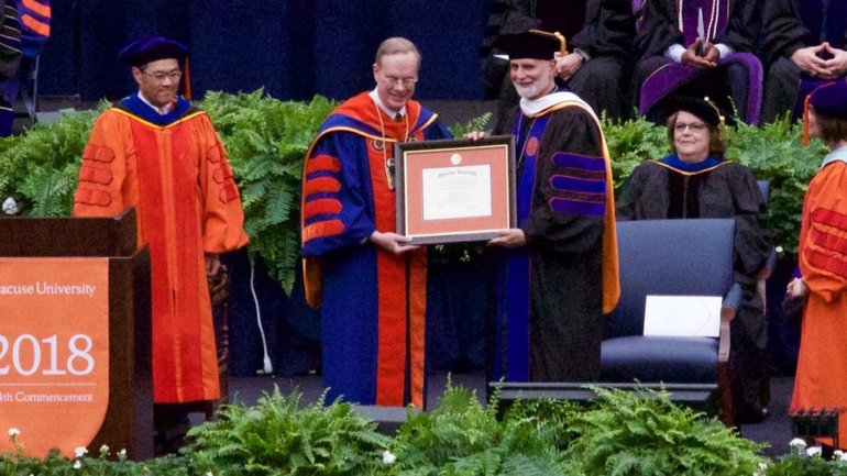 Bishop Borys Gudziak awarded with a honorary doctorate of Syracuse University - фото 1