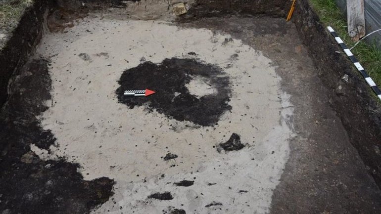 Археологи начали исследование древнего подземелья Софийского собора - фото 1