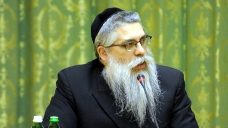 Chief rabbi of Ukraine calls on international community to help free Sentsov - фото 1