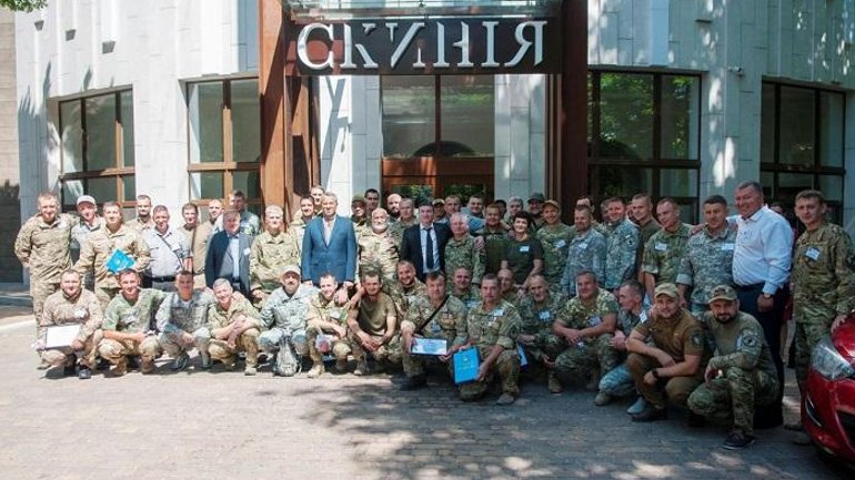 Съезд капелланов христиан-пятидесятников собрал в Киеве служителей в военной форме - фото 1