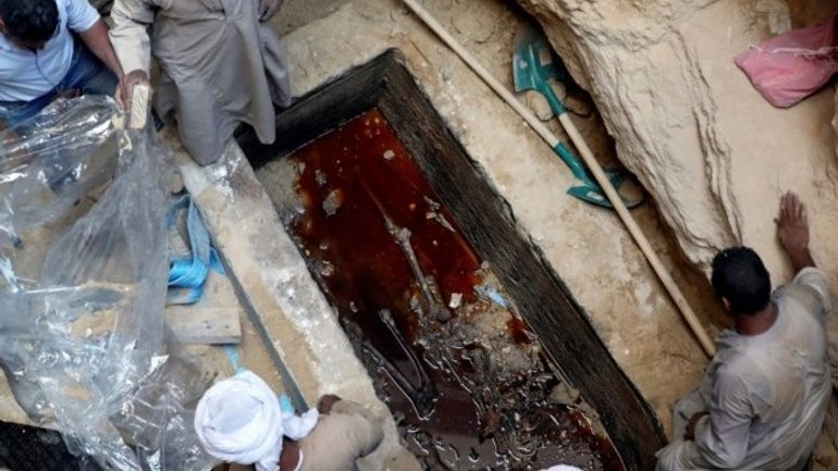 Вдкрили 30-тонний саркофаг IV століття до нашої ери - фото 1