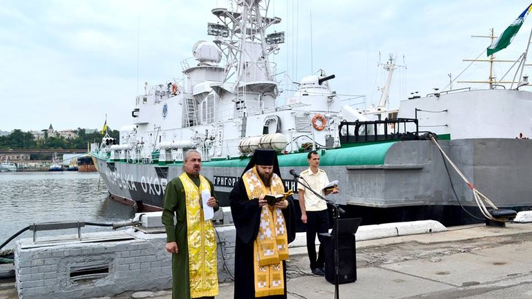 В Одесі молитвою вшанували пам’ять прикордонників, які загинули від російських артобстрілів - фото 1