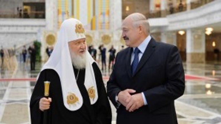 Лукашенко заверил Кирилла, что «белорусы едины и сильны в православной вере» - фото 1