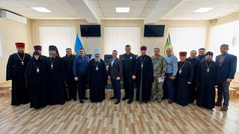 На Донеччині священнослужителі різних конфесій домовилися зберігати мир - фото 1