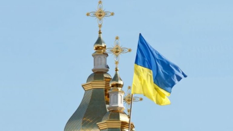 Over half of Ukrainians support autocephaly of Orthodox Church - poll - фото 1